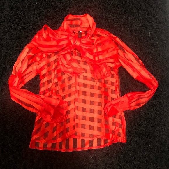Sheer Red Striped Top w/ Elegant Bow - Picture 4 of 4